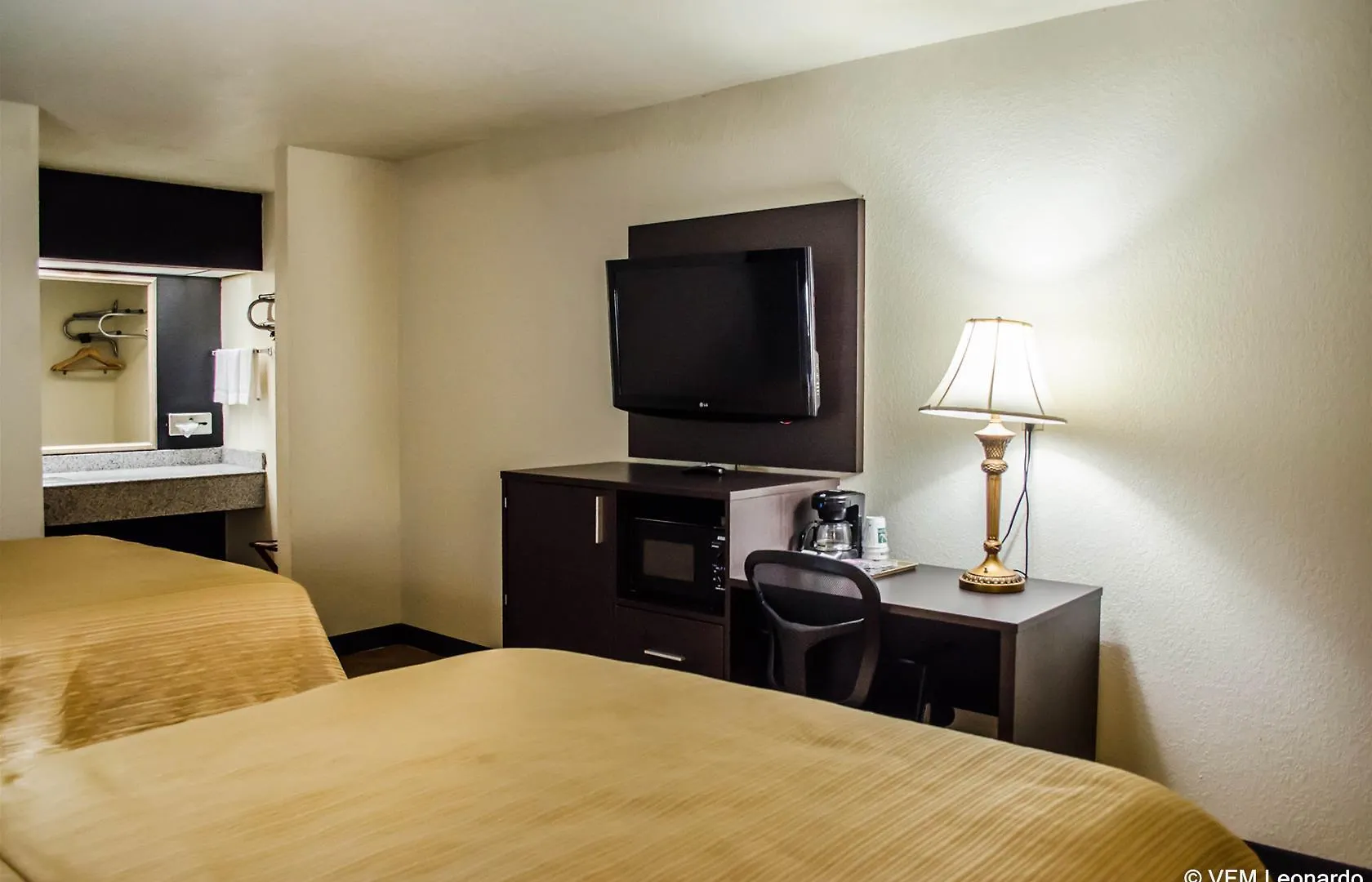 Days Inn By Wyndham Eglin Afb Niceville
