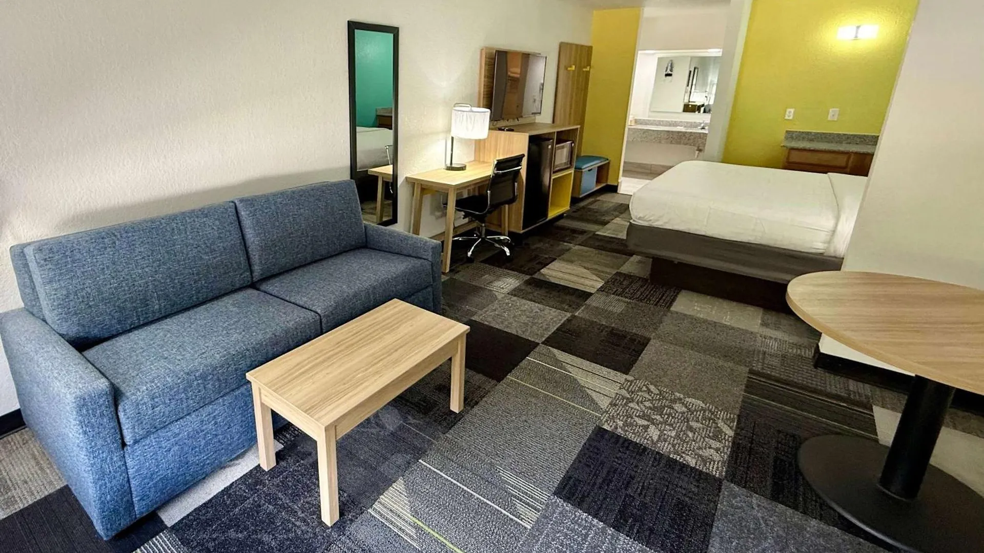 Days Inn By Wyndham Eglin Afb Niceville