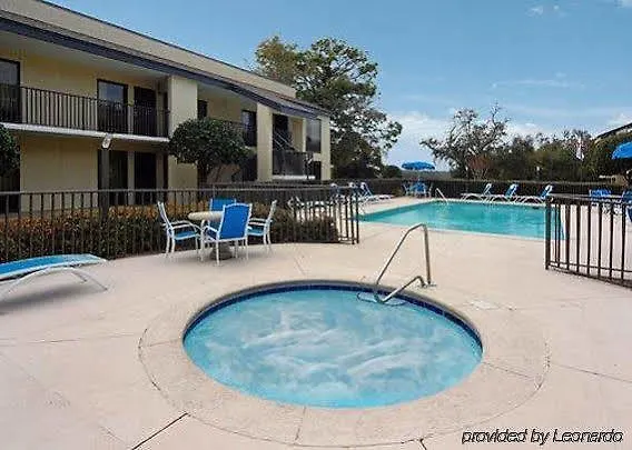 Days Inn By Wyndham Eglin Afb Niceville United States